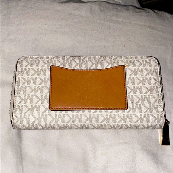 Mk wallet - Picture 2 of 3